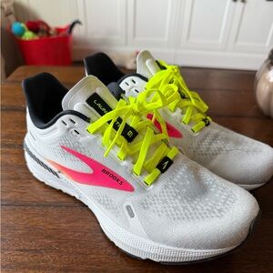 SOLD Women’s Brooks Running Shoes 8.5